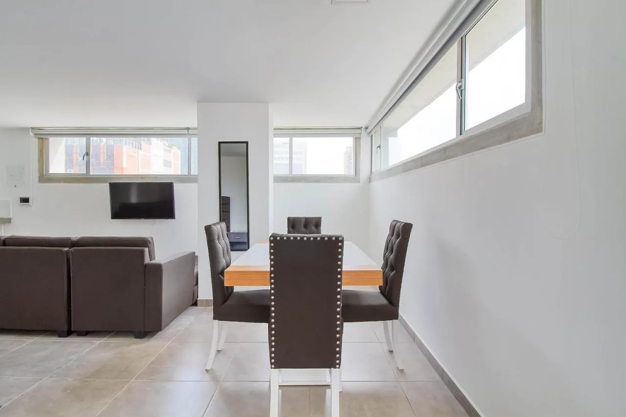 Camelot Apartahotel Medellin