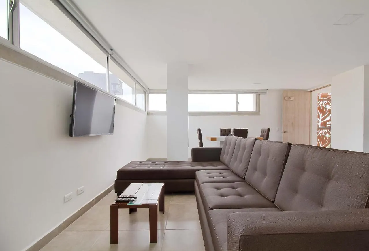 Camelot Apartahotel Medellin Colombia